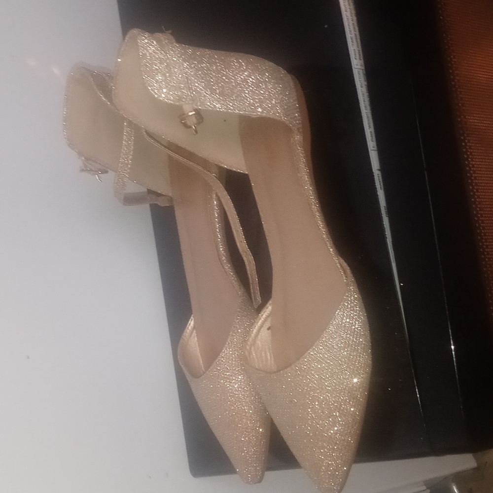 Dream Pair Low Wedge Ankle Strap Shoe
